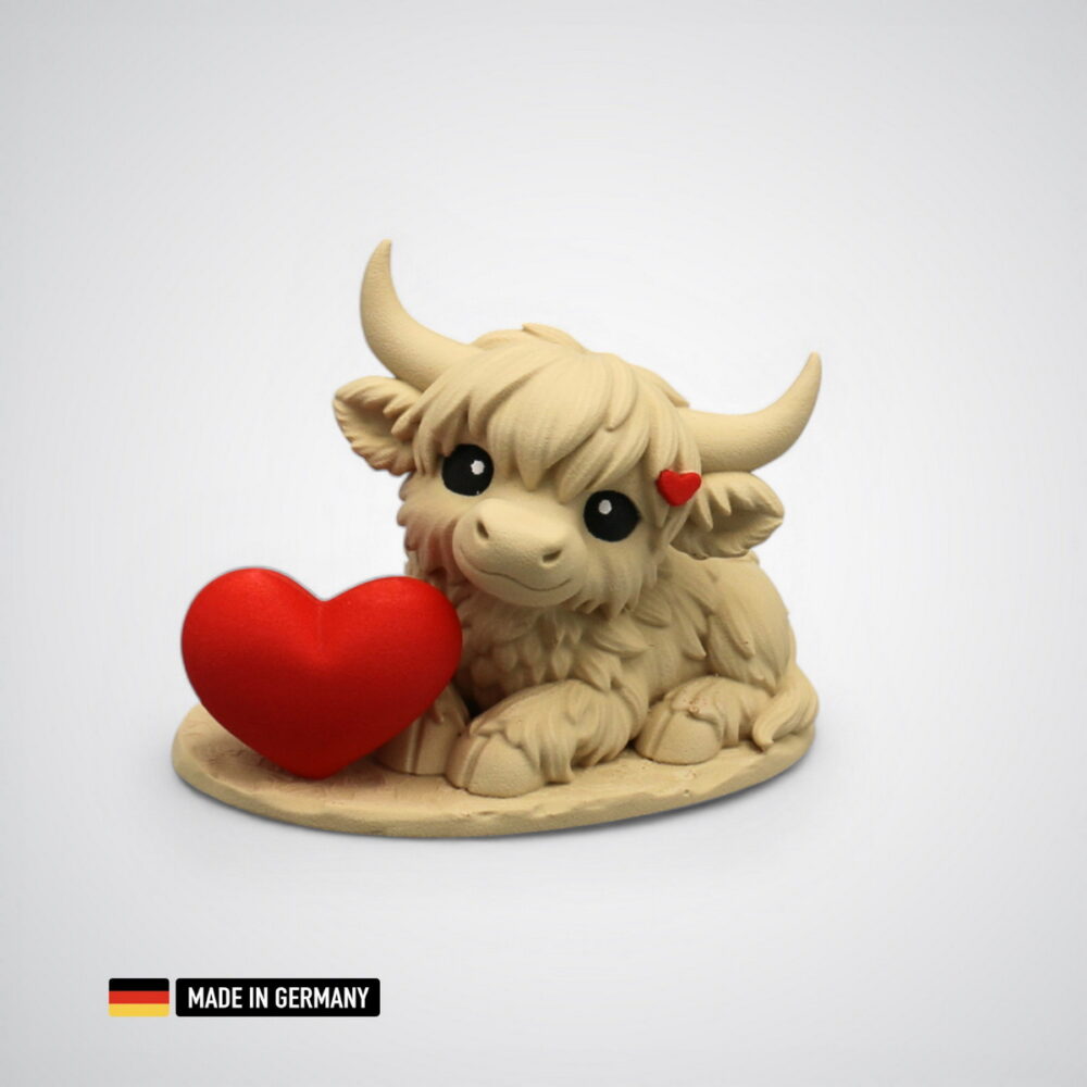 highland rind mit großem herz / liebesgeschenk tierfigur hochland rind chibby
