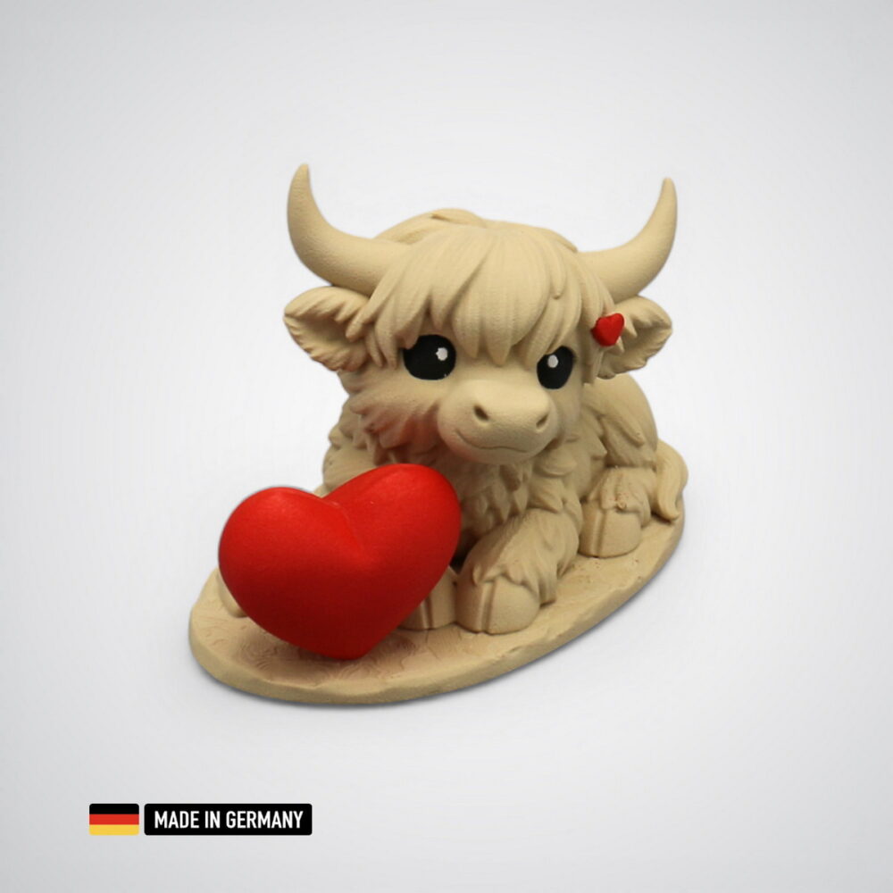 highland rind mit großem herz / liebesgeschenk tierfigur hochland rind chibby