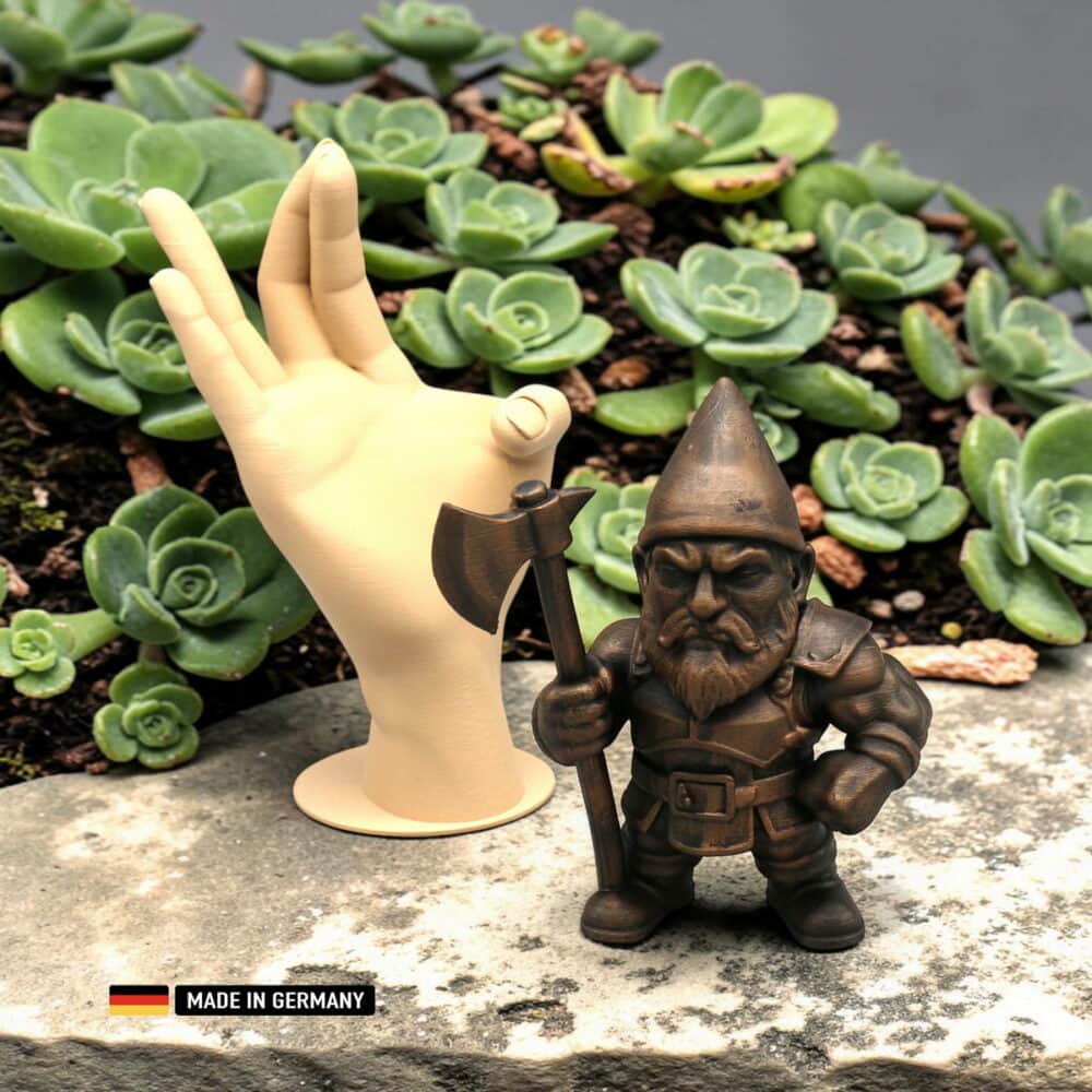 badass gnom der furchtlose krieger – dekofigur für garten, beet und fensterbank