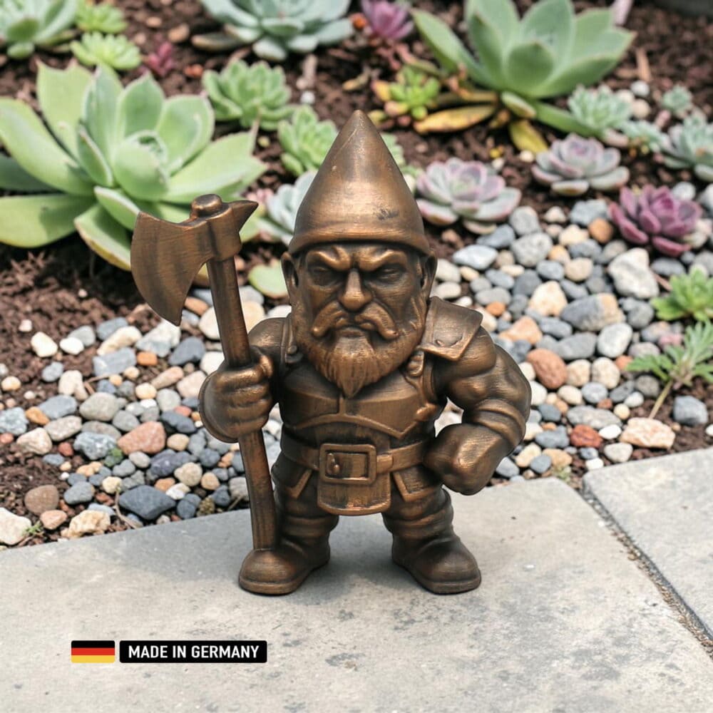 badass gnom der furchtlose krieger – dekofigur für garten, beet und fensterbank