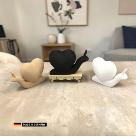 schnecken mit herz dekoration 3er set – moderne tischdekoration in weiß, schwarz & beige