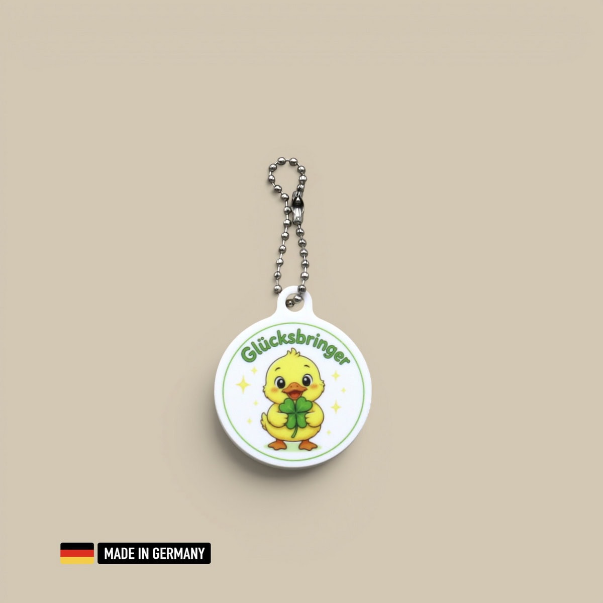 küken glücksbringer schlüsselanhänger mit kleeblatt und sternen küken glücksbringer schlüsselanhänger mit kleeblatt und sternen
