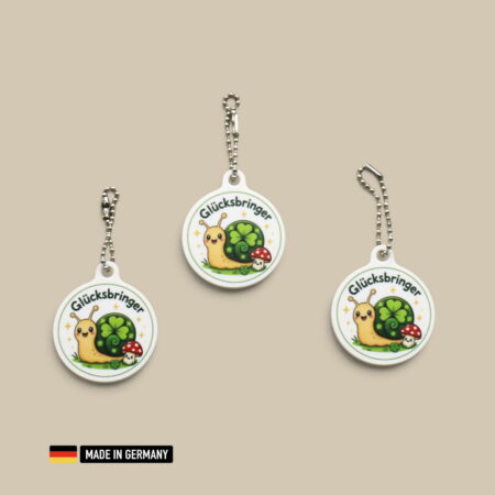 schnecke glücksbringer schlüsselanhänger mit glücks kleeblatt – niedliches motiv