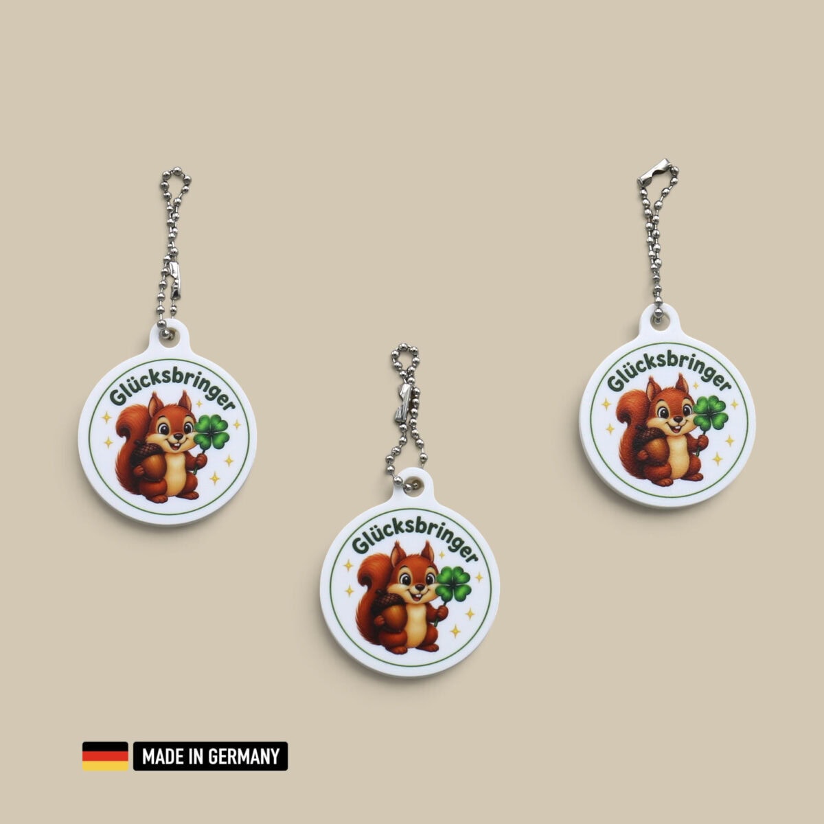 eichhörnchen glücksbringer schlüsselanhänger – waldtier mit glücks kleeblatt