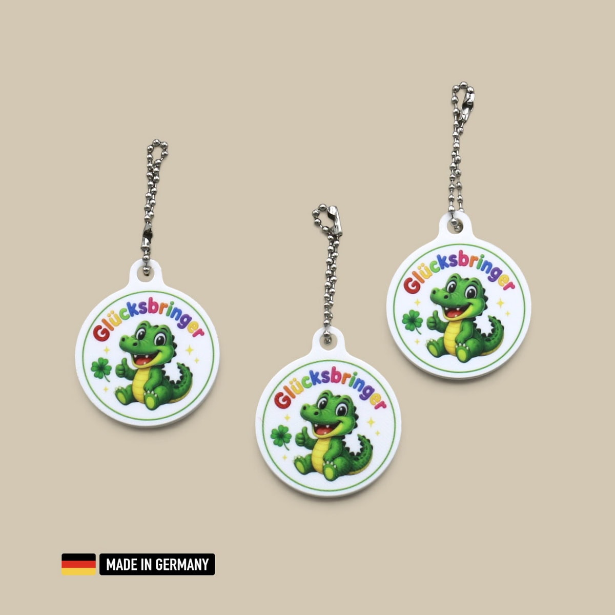 krokodil baby glücksbringer schlüsselanhänger mit glücks kleeblatt