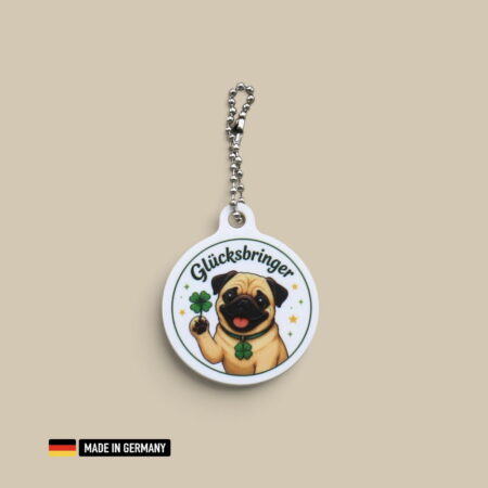 mops welpe glücksbringer schlüsselanhänger mit glücks kleeblatt