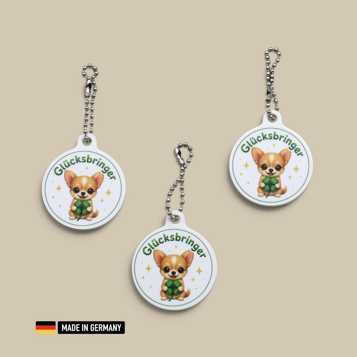 chihuahua welpe glücksbringer schlüsselanhänger mit glücks kleeblatt