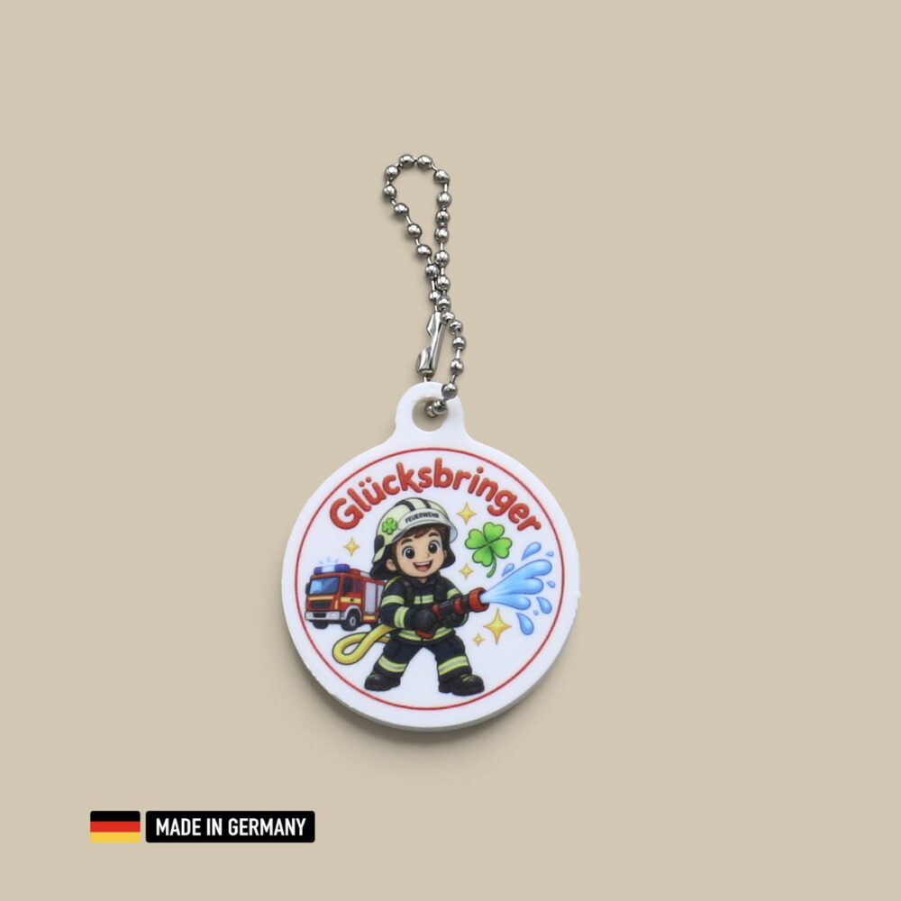 feuerwehr glücksbringer schlüsselanhänger mit glücks kleeblatt